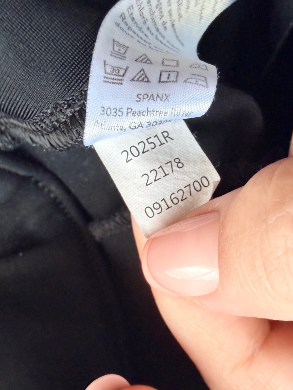 SPANX - Black Leggings - Picture 8 of 9